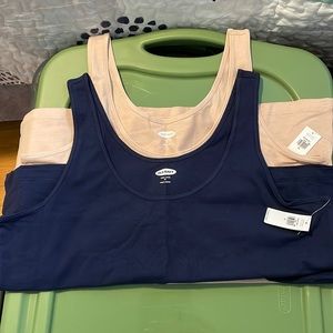 Lot - NWT Old Navy First Layer Tanks - XL